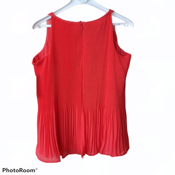 CUTE coral sleeveless blouse - Picture 3 of 16